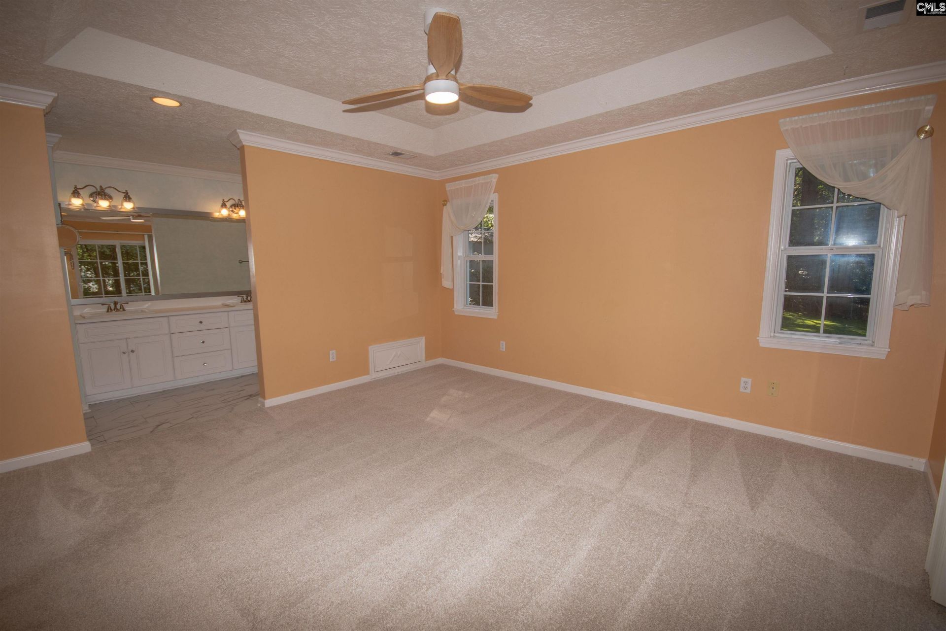 138 Erica Court  Photo 31