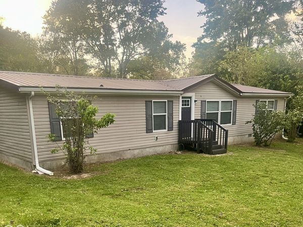 85 Ripley Street , Vernon, IN 47282