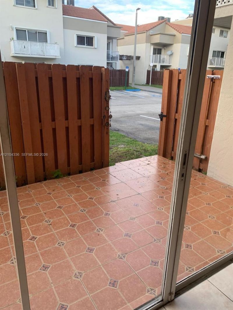 14901 SW 80th St , Unit 111, Miami, FL 33193 Photo