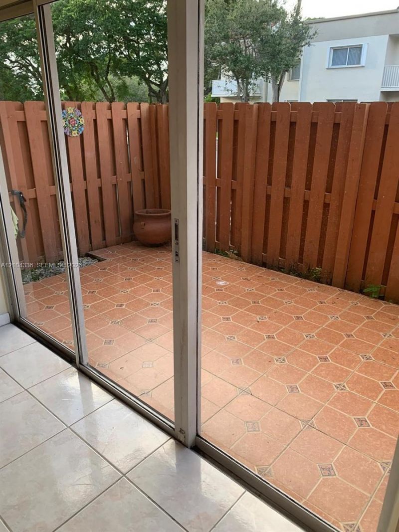 14901 SW 80th St , Unit 111, Miami, FL 33193 Photo