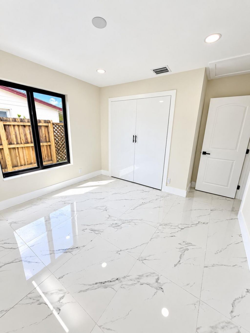 4922 Royal S, West Palm Beach, FL 33415 Photo
