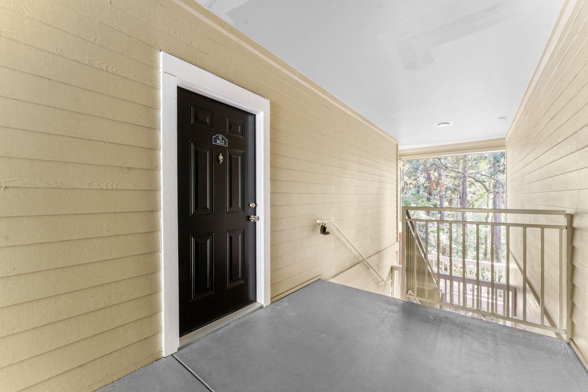 1600 Long Grove Drive Photo 30