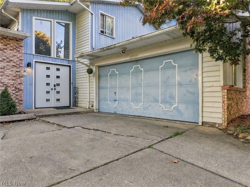 10060 Ridgewood Drive, Twinsburg, OH 44087 Photo 4