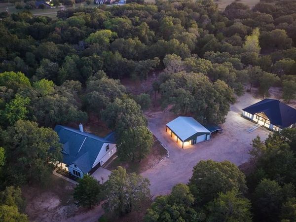 6850 Deer Trail, Quinlan, TX 75474