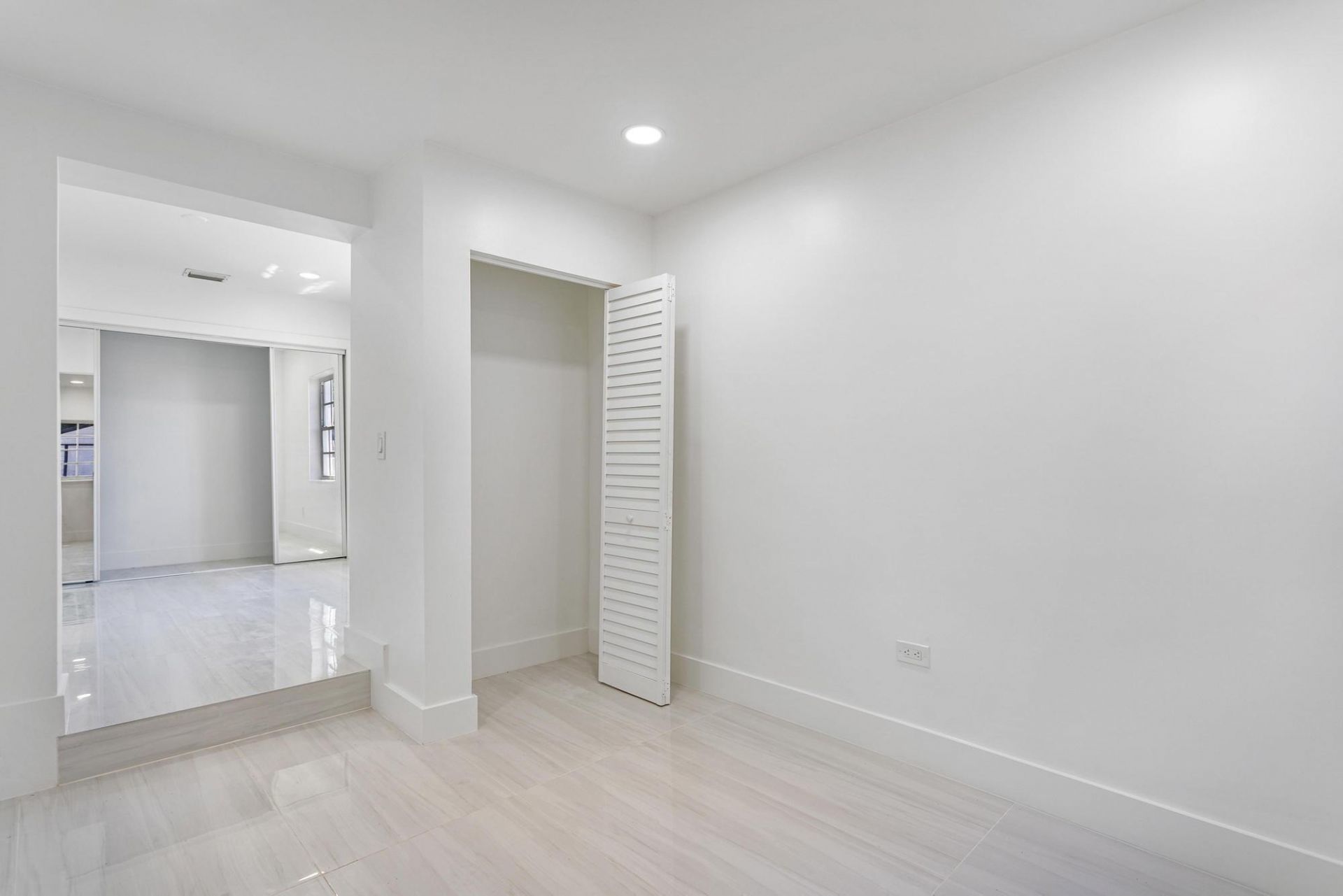 5510 SW 2nd Street, Miami, FL 33134 Photo