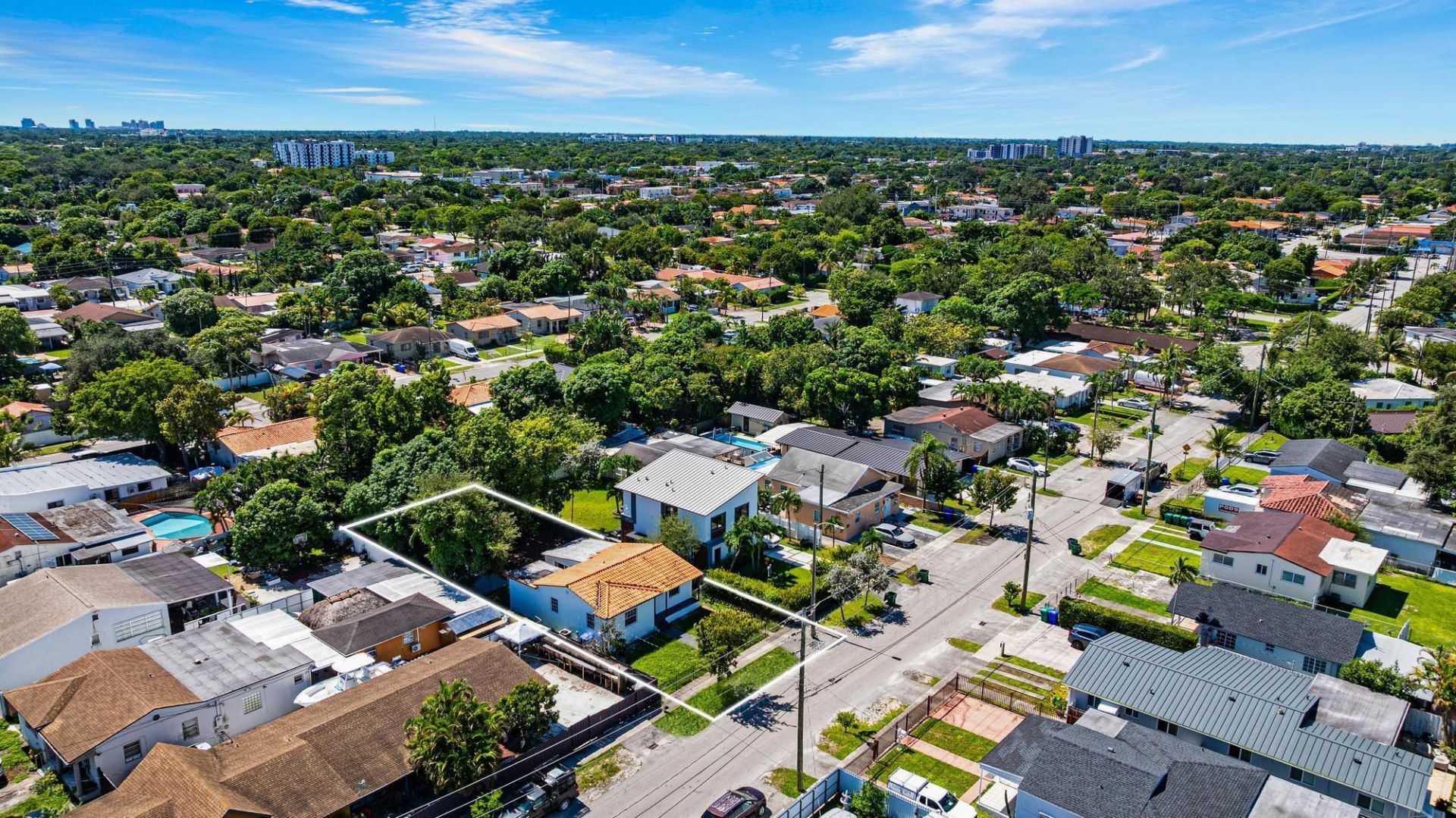 5510 SW 2nd Street, Miami, FL 33134 Photo