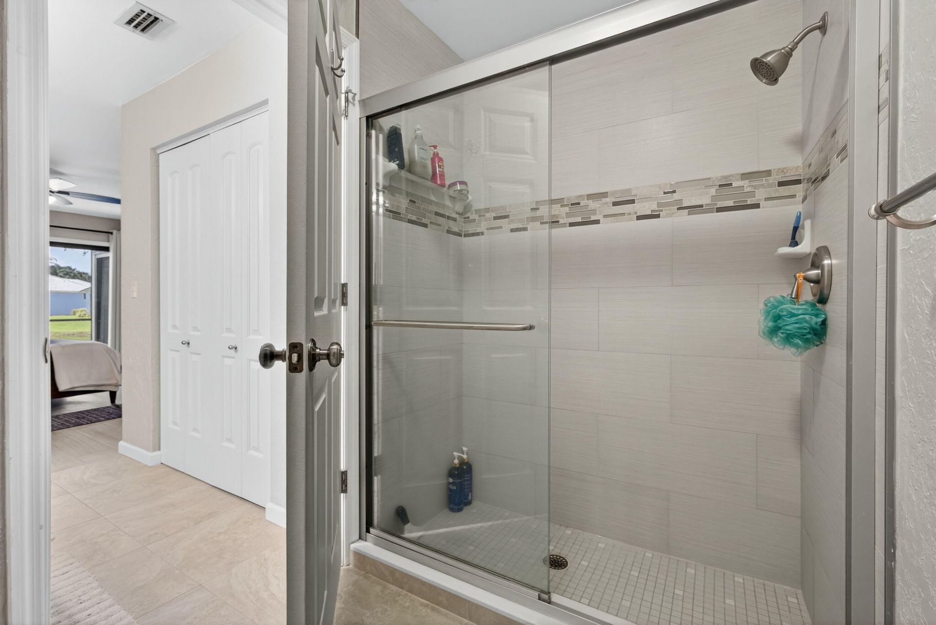 406 Harbour Pointe Way, Greenacres, FL 33413 Photo
