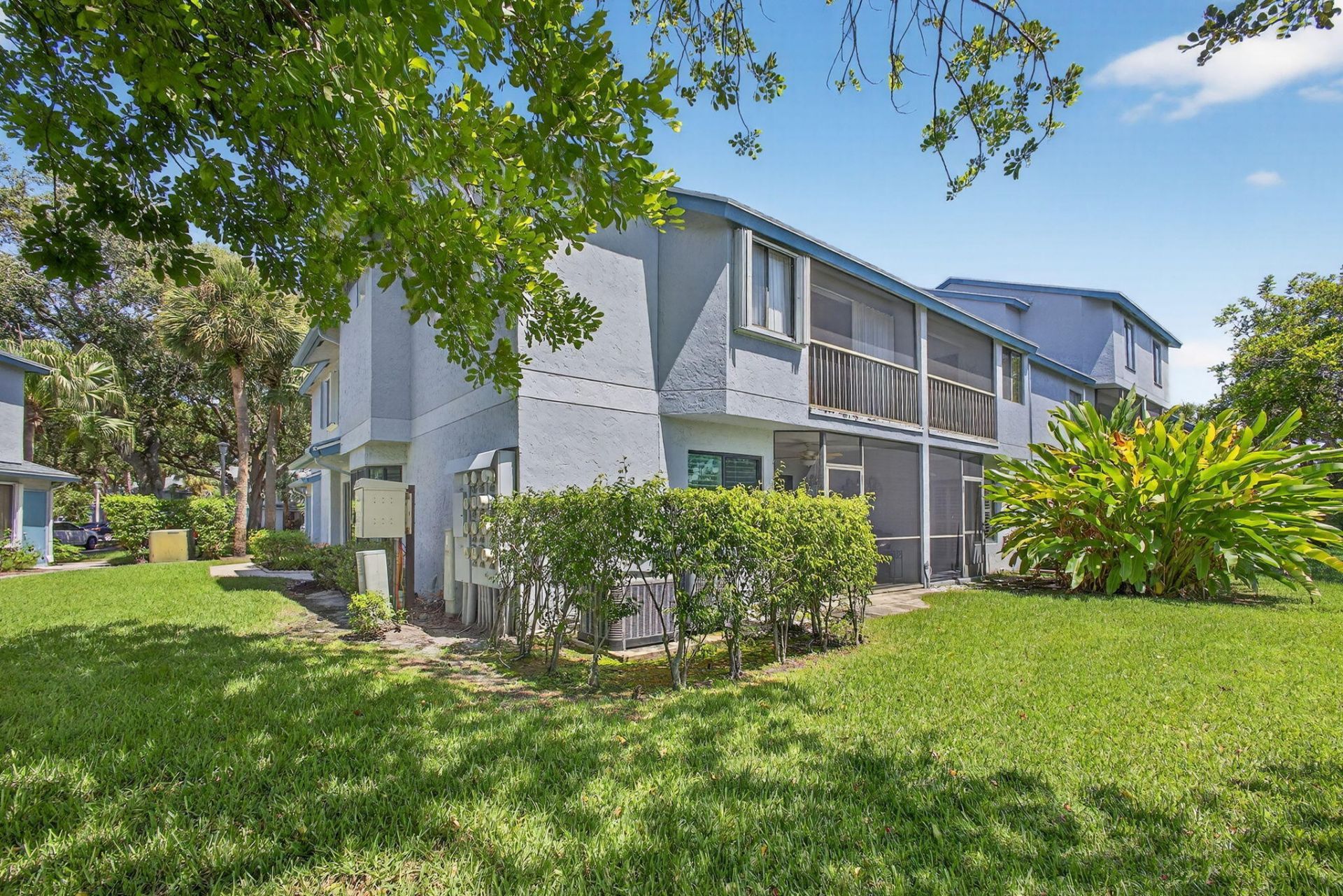406 Harbour Pointe Way, Greenacres, FL 33413 Photo