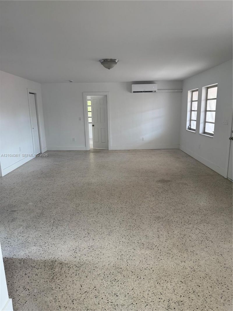 6473 SW 25th St , Miami, FL 33155 Photo