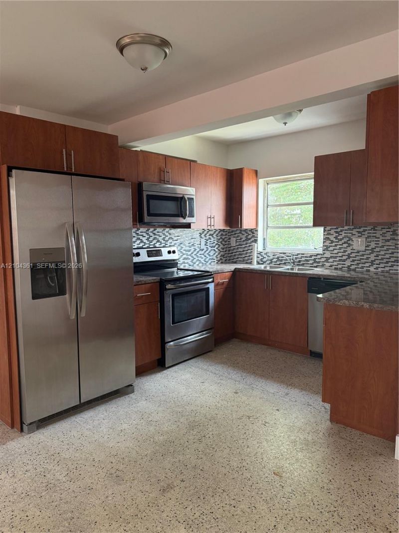 6473 SW 25th St , Miami, FL 33155 Photo