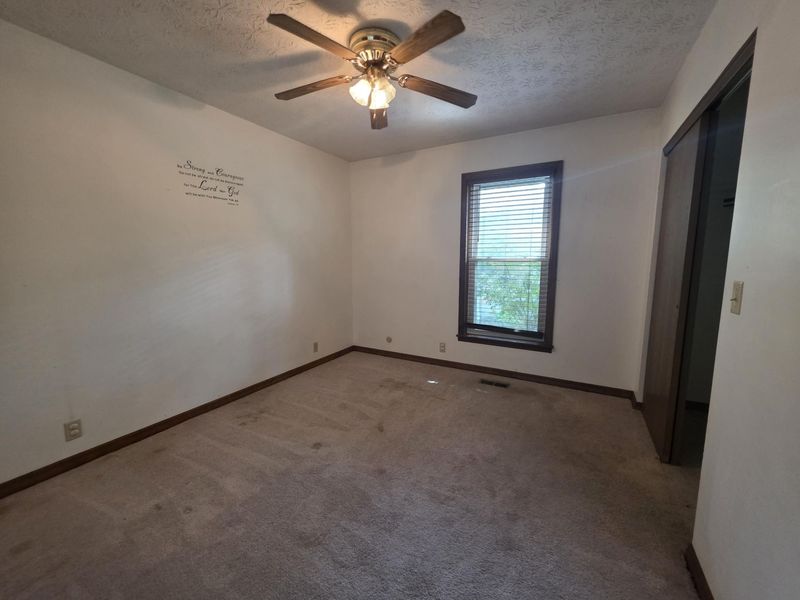 902 Royal Oak Drive, Saint Marys, OH 45885 Photo 7