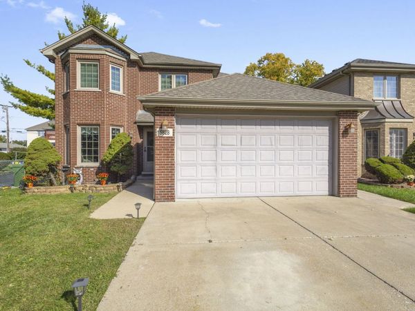 5828 W 90th Street , Oak Lawn, IL 60453