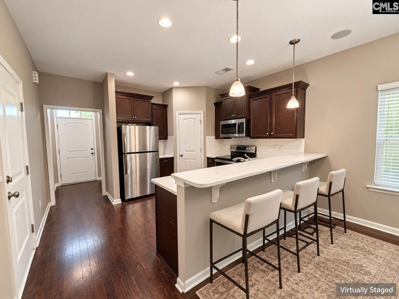 280 Liberty Ridge Drive  Photo 6