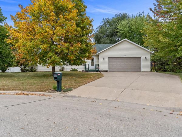 1158 Valley View Road, Lake City, MN 55041