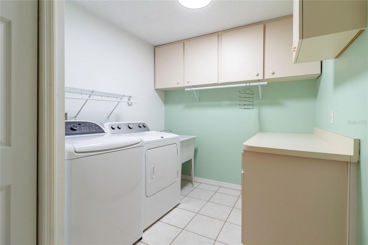 32 Fairway Drive , Unit 32, Debary, FL 32713 Photo