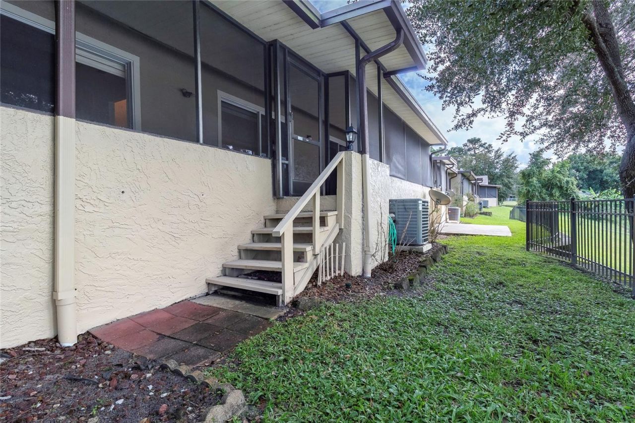 32 Fairway Drive , Unit 32, Debary, FL 32713 Photo