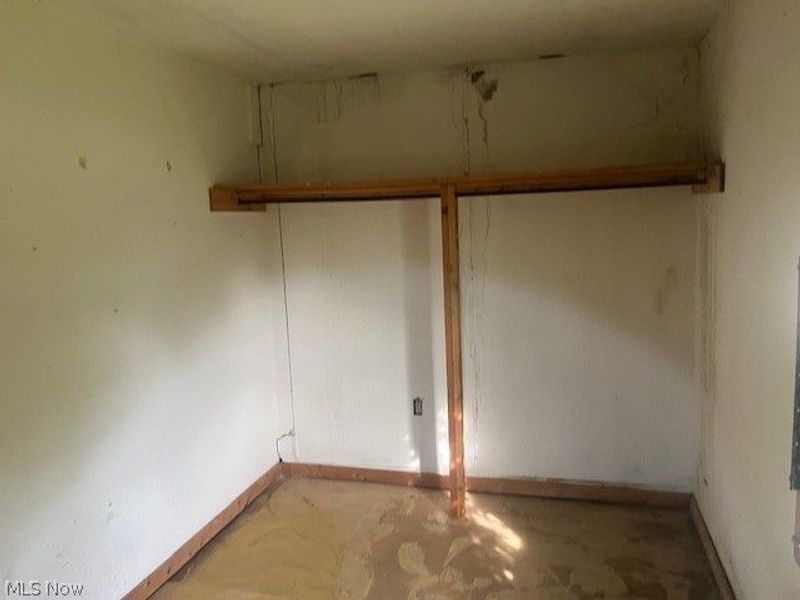 1041 E 147th Street, Cleveland, OH 44110 Photo 10