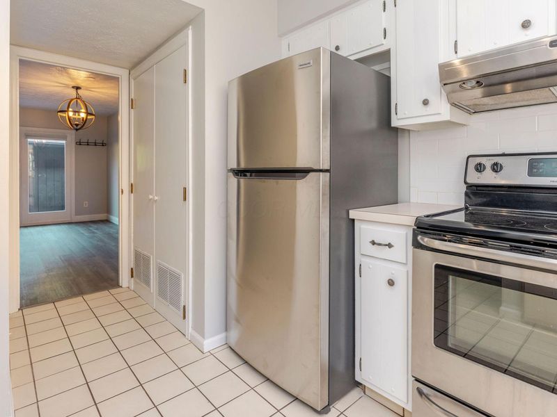 2806 Downing Way, Unit 37, Columbus, OH 43221 Photo 18