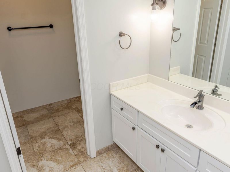 2806 Downing Way, Unit 37, Columbus, OH 43221 Photo 27