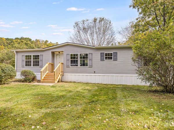 242 Flat Creek Road, Black Mountain, NC 28711