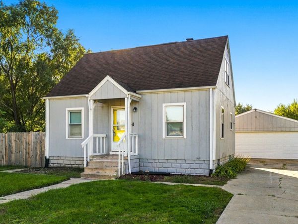 8232 Taft Street , Merrillville, IN 46410