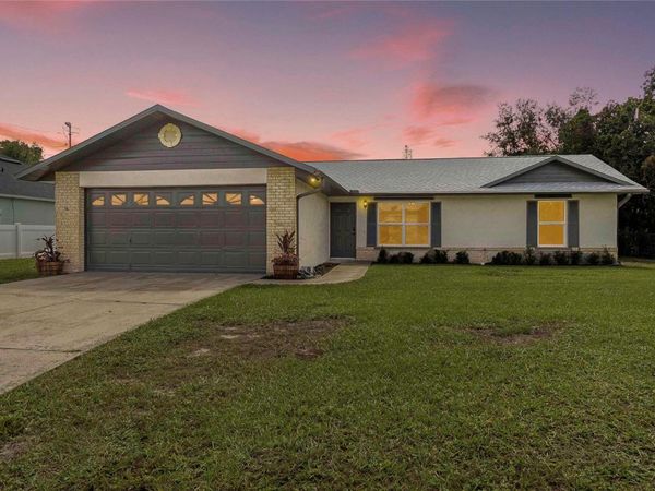 1911 N PORTILLO DRIVE , DELTONA, FL 32738