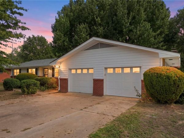 3107 S Turner Street , Springdale, AR 72764