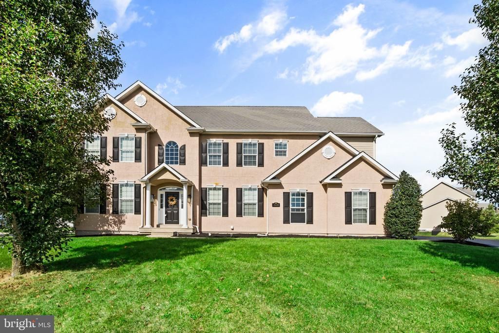 100 LILAC LANE, GILBERTSVILLE, PA 19525