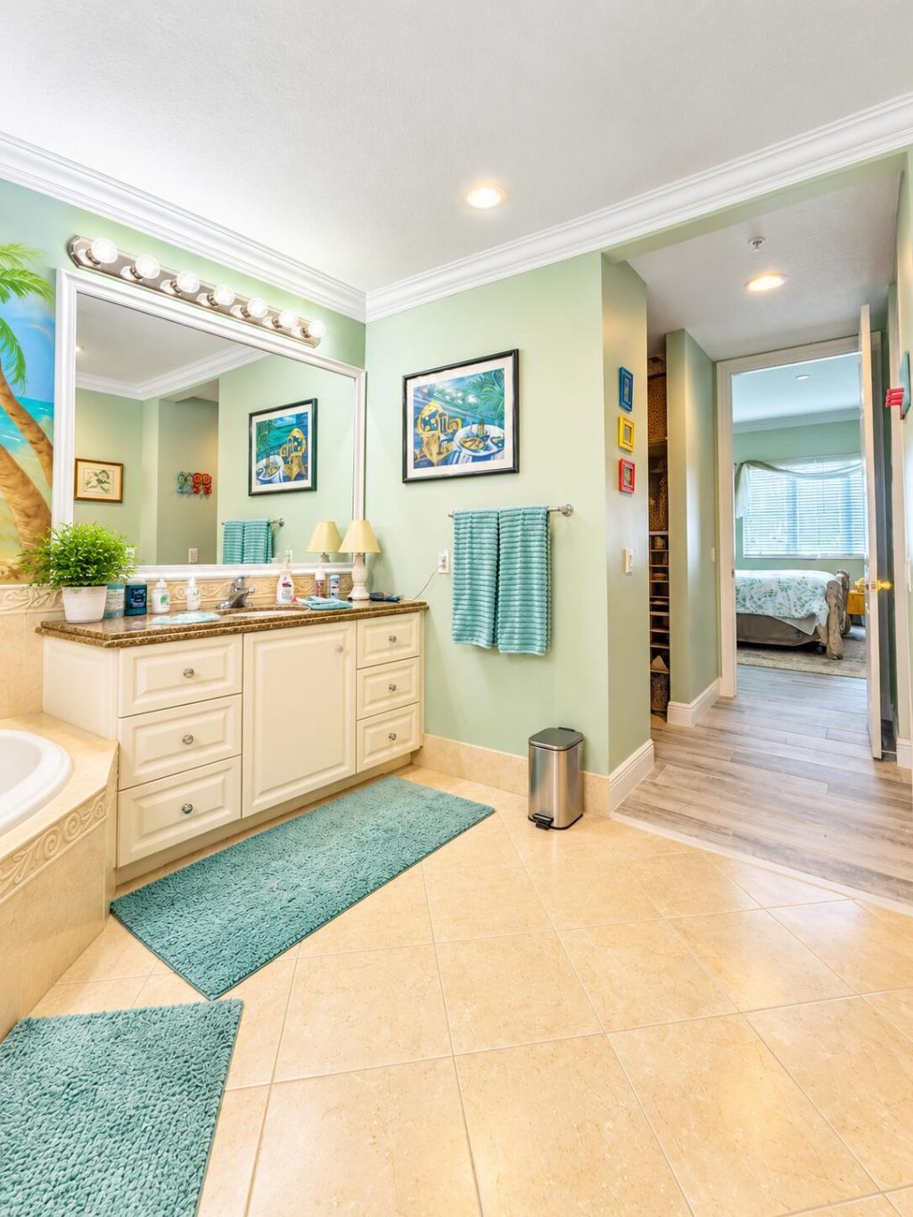 2 Harbour Isle Drive E, Unit 101, Fort Pierce, FL 34949 Photo