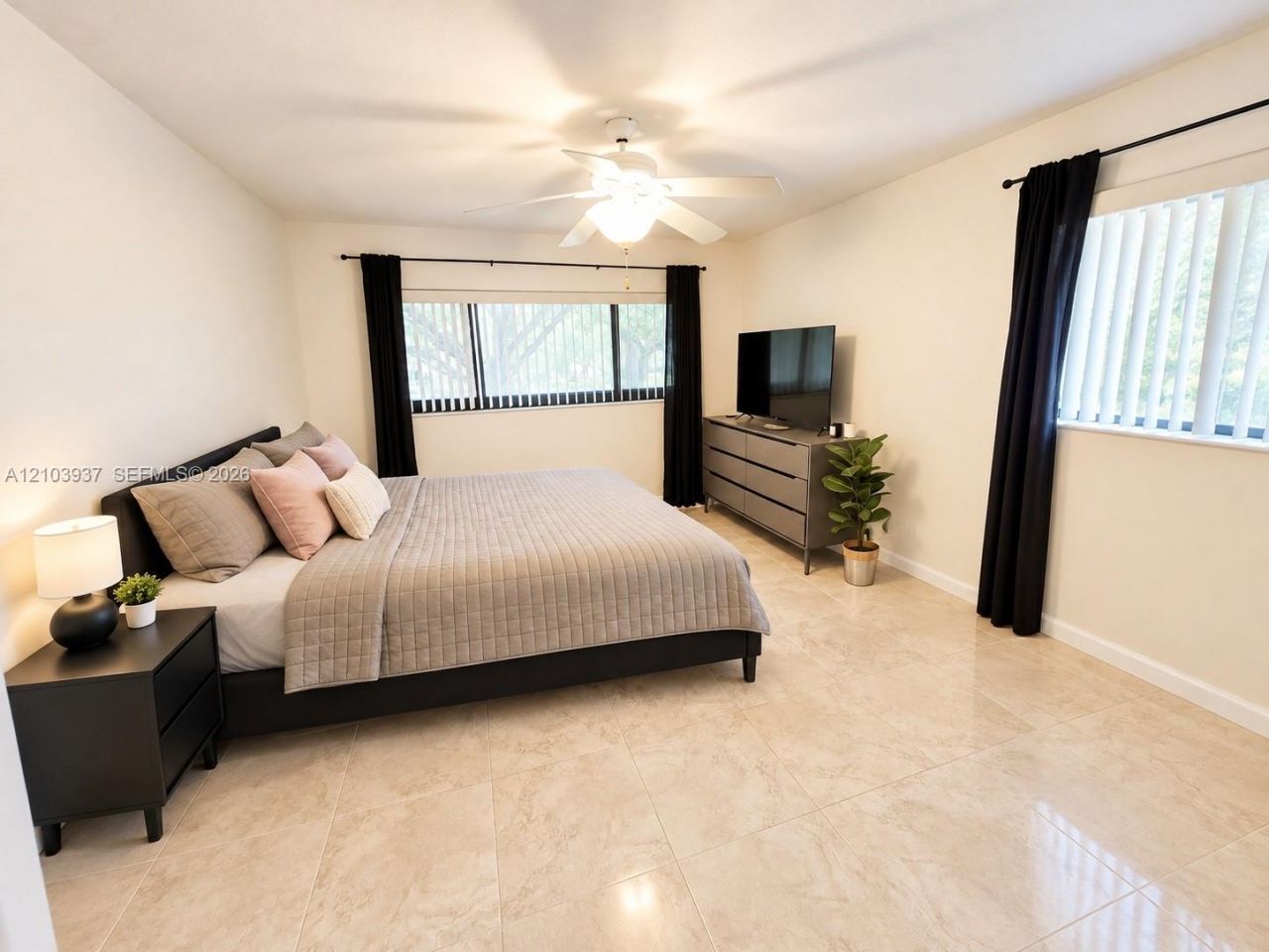 9767 W Mcnab Rd, Unit 215, Tamarac, FL 33321 Photo