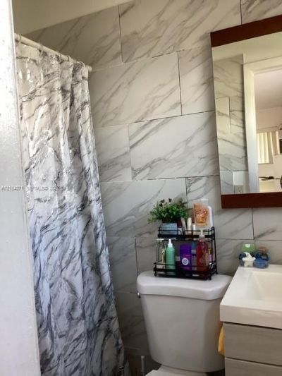 2101 N 57th Ter , Hollywood, FL 33021 Photo