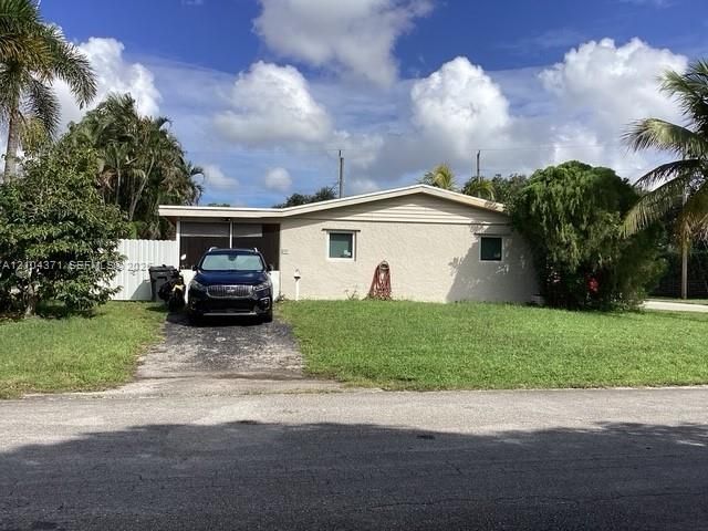 2101 N 57th Ter , Hollywood, FL 33021 Photo