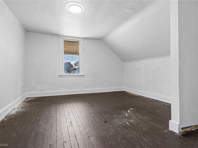 9523 Aetna Road, Cleveland, OH 44105 Photo 20