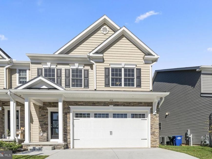1712 Botanical Court, Unit 22, Sykesville, MD 21784 Main Photo