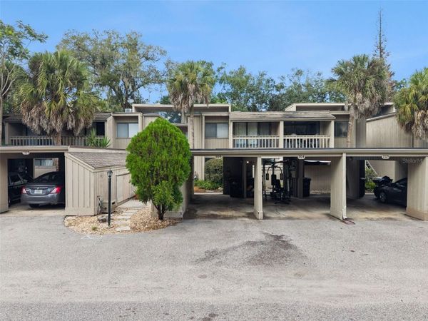 104 CROWN OAKS WAY , Unit 104, LONGWOOD, FL 32779