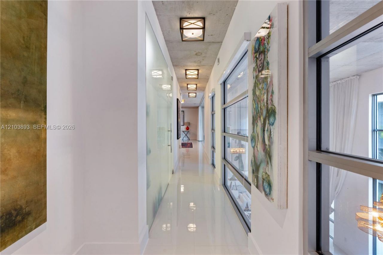 3449 NE 1st Street, Unit L64, Miami, FL 33137 Photo