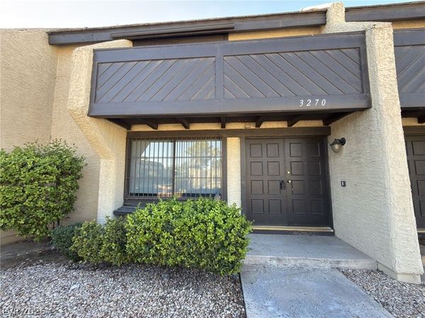 3270 Liahona Way , Las Vegas, NV 89121