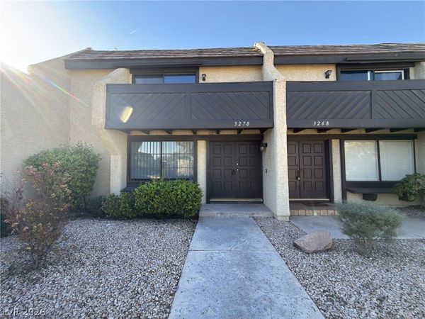 3270 Liahona Way , Las Vegas, NV 89121