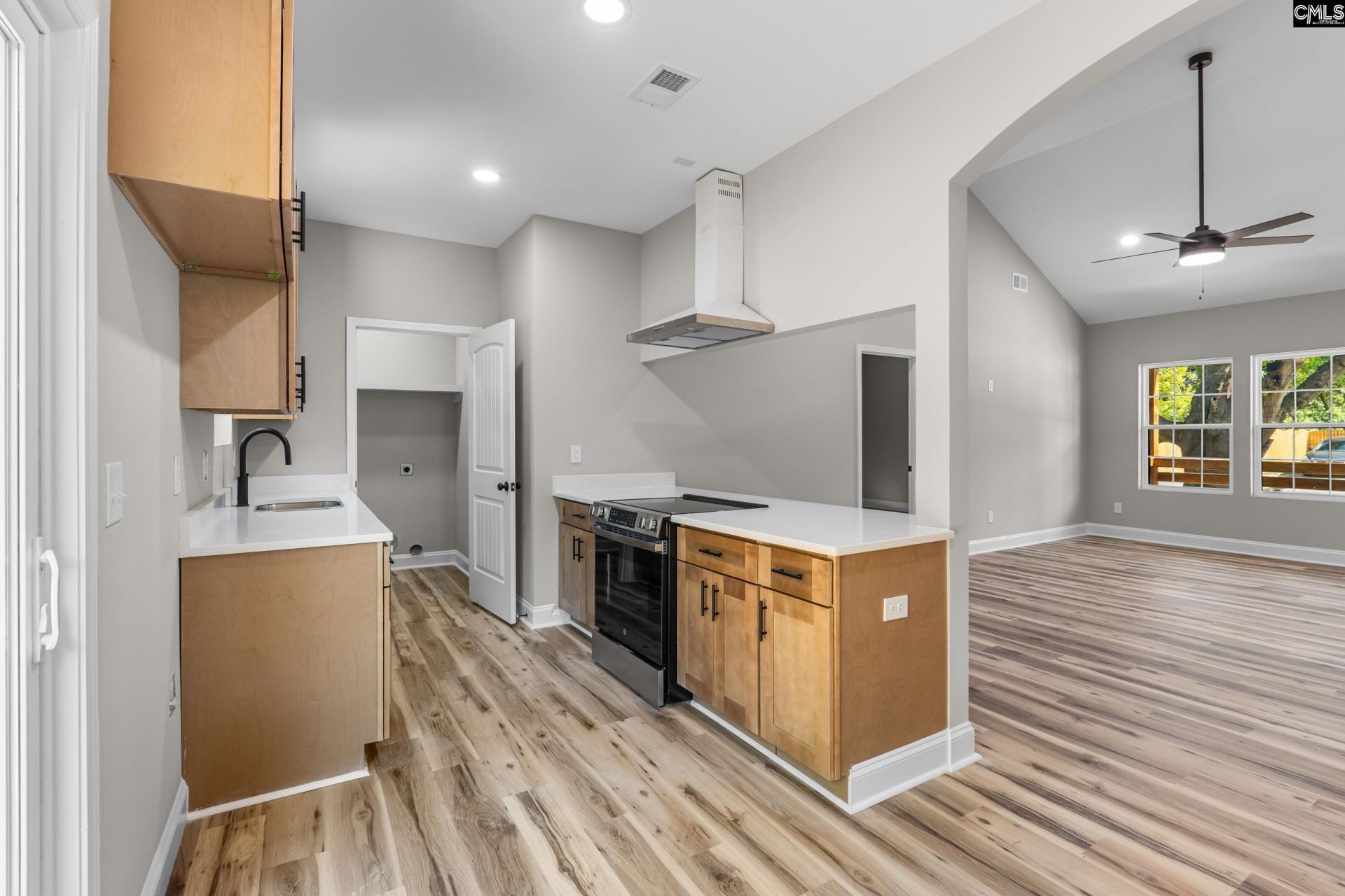 216 Acie Avenue  Photo 11