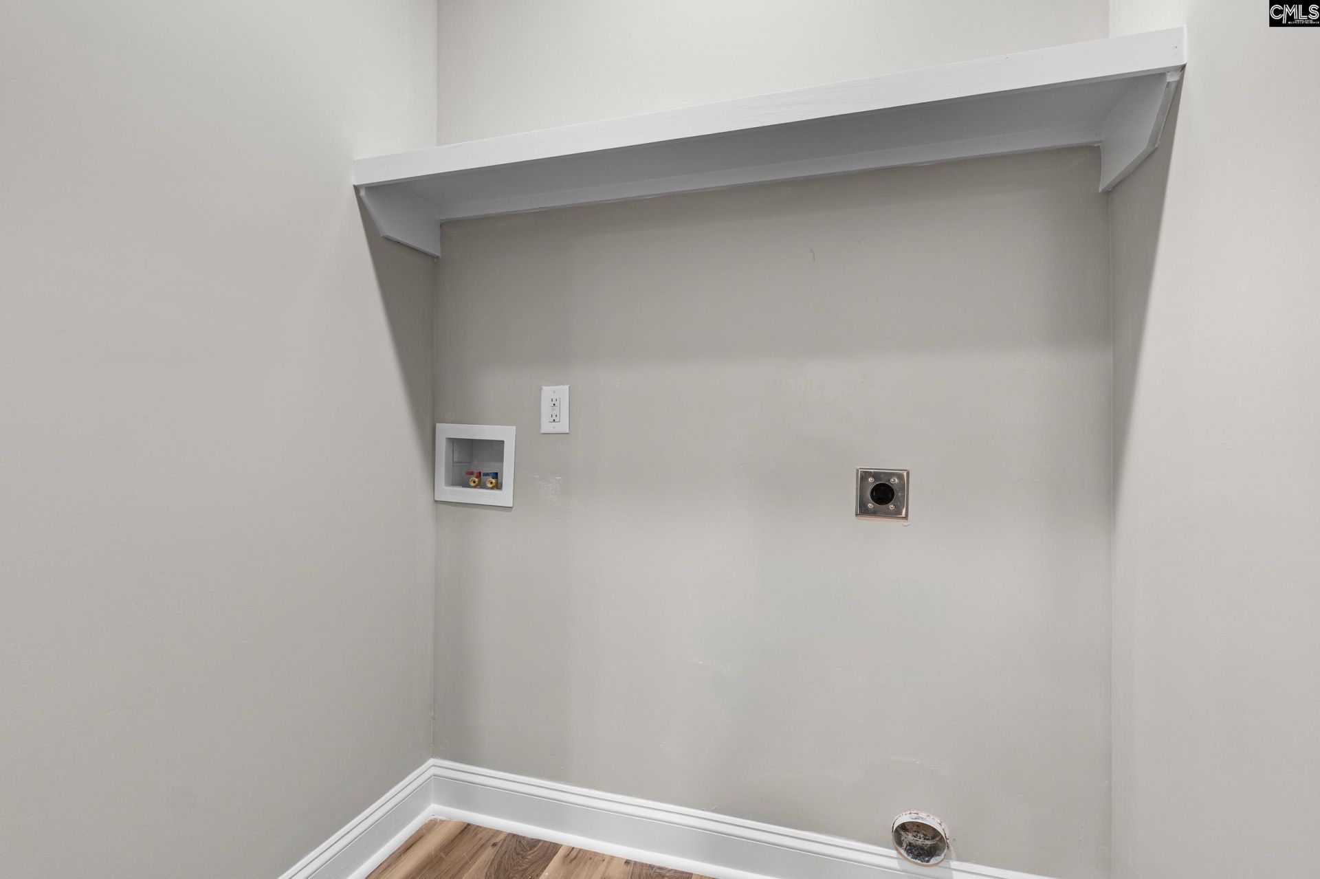 216 Acie Avenue  Photo 12
