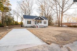 216 Acie Avenue  photo 4