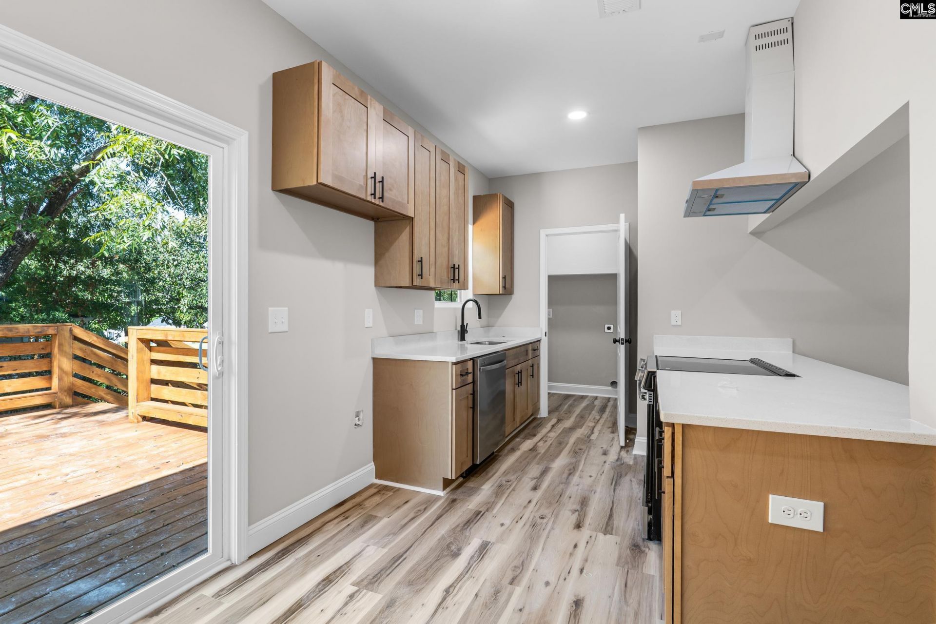 216 Acie Avenue  Photo 8