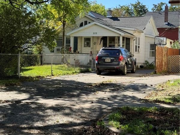 223 Mcnaughton Street, Rochester, NY 14606