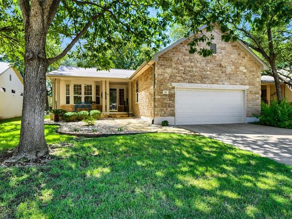 284 Whispering Wind DR , Georgetown, TX 78633