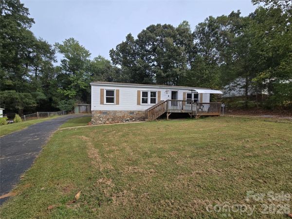 1127 McRee Heights Circle, Newton, NC 28658