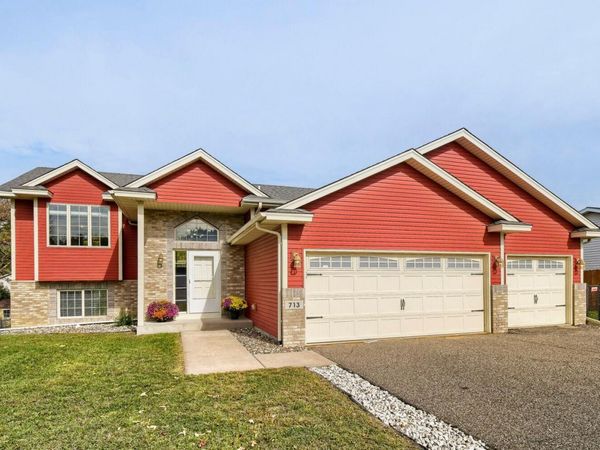 713 122nd Avenue NW, Coon Rapids, MN 55448