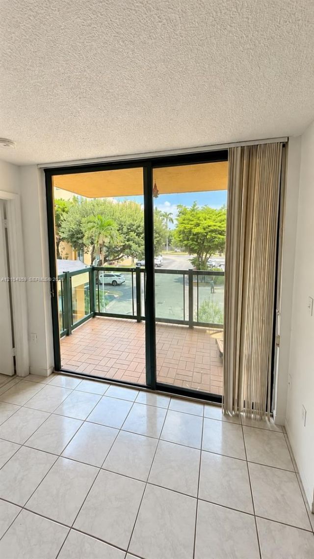 11800 SW 18th St , Unit 303-4, Miami, FL 33175 Photo