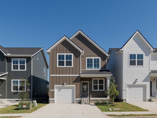 1109 Marlowe Lndg , Nashville, TN 37207