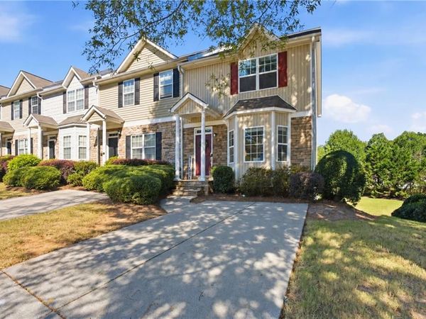 243 Derby Court , Acworth, GA 30102