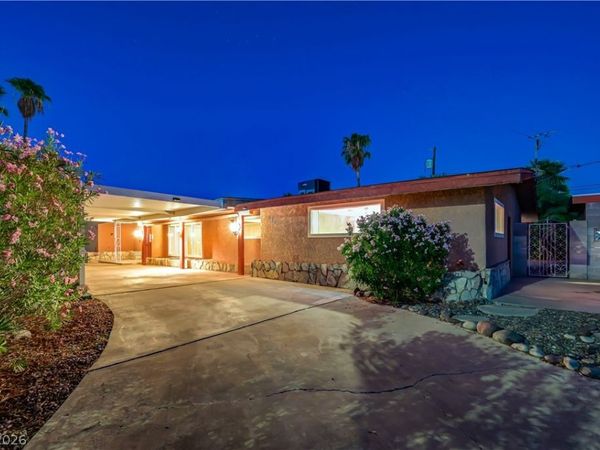 838 Fairview Drive , Henderson, NV 89015